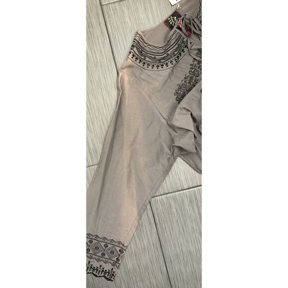 Johnny Was Gray Embroidered Tunic Top Size 3X New With Defect Bohemian - Picture 3 of 6